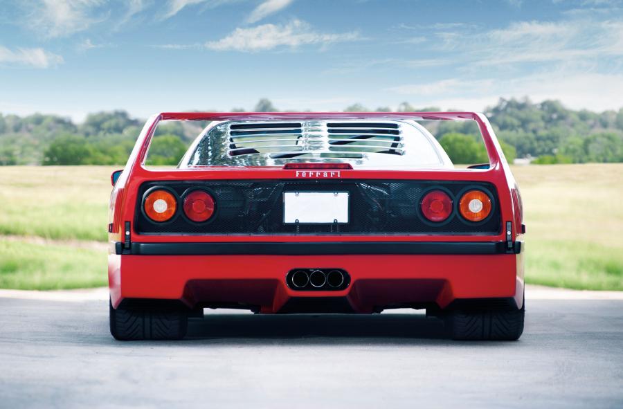  Ferrari F40 Red 1991 года  (фото 13 из 26)